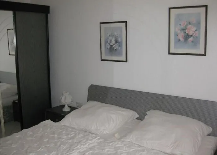 Appartamento Dallacker 01 *